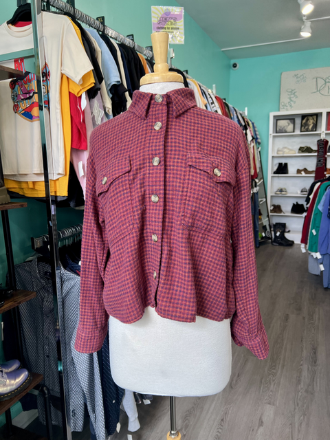 American Eagle Size M Tops