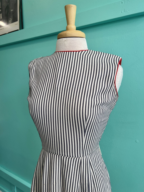 Mode O'Day Size S Dresses
