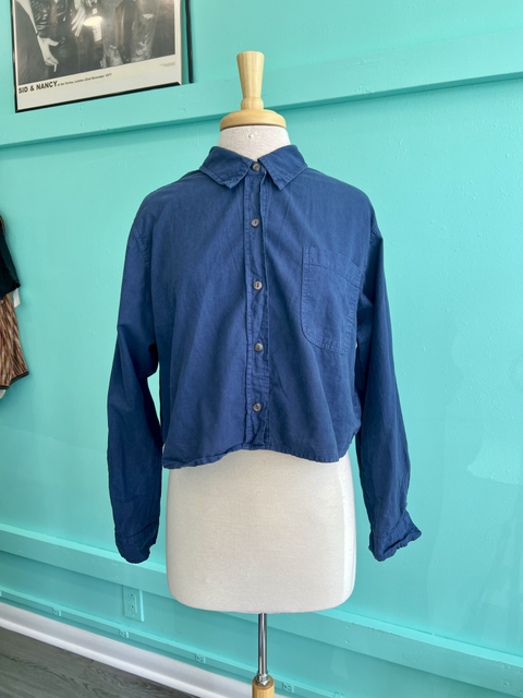 Universal Thread Size XL Tops