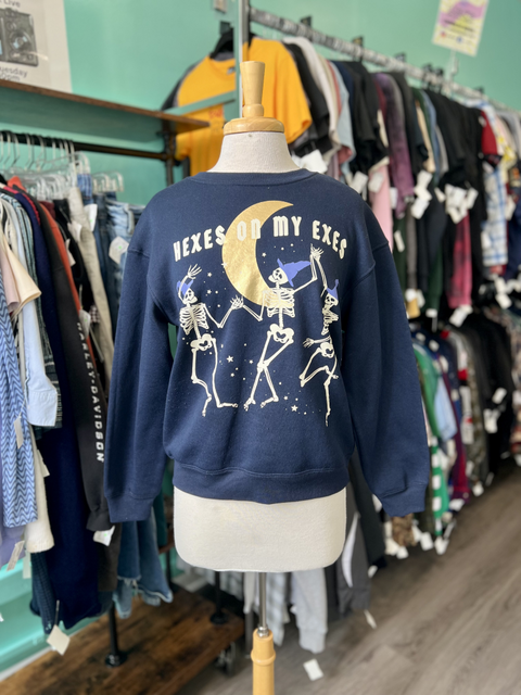 Wound Up Size M Tops