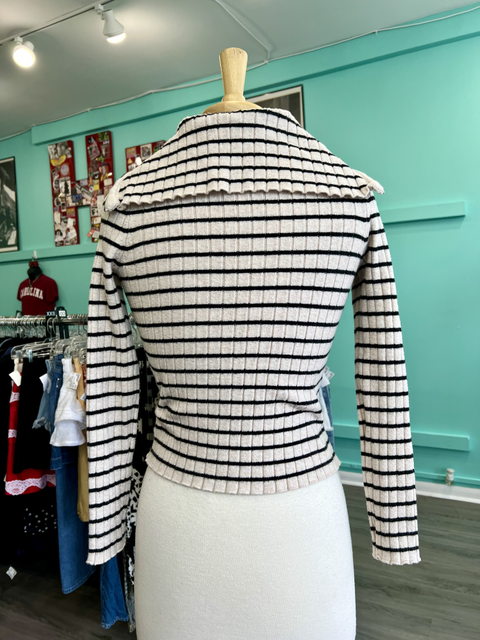 Universal Thread Size S Tops