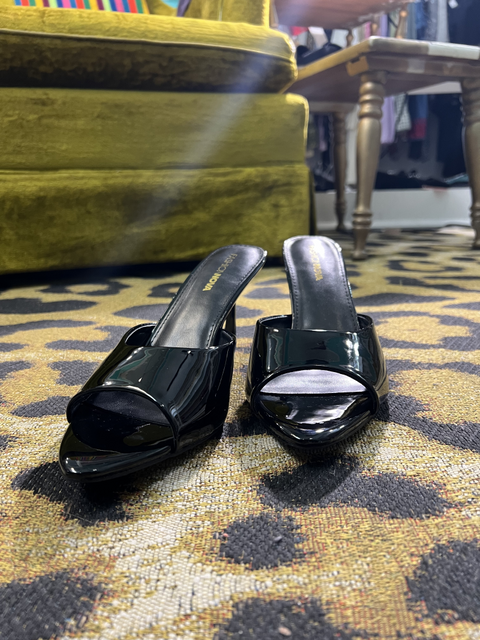 Fashion Nova Size 11 Shoes