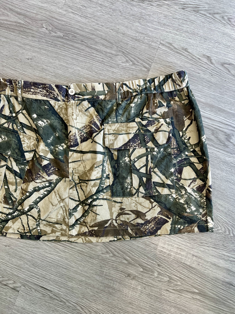 Pretty Little Thing Size 20 Bottoms