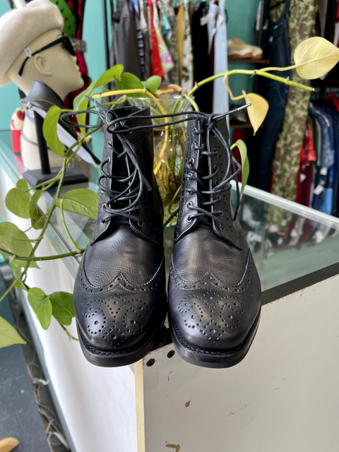 Thursday Size 7.5M/9W Shoes