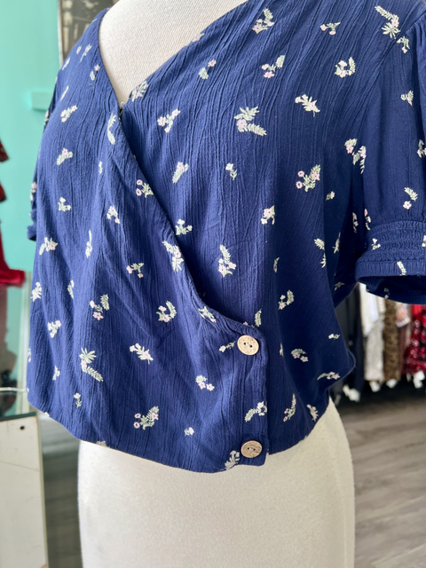 Arizona Size XL Tops