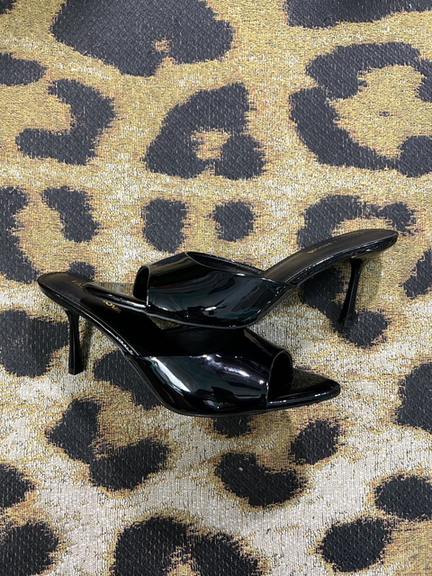Fashion Nova Size 11 Shoes