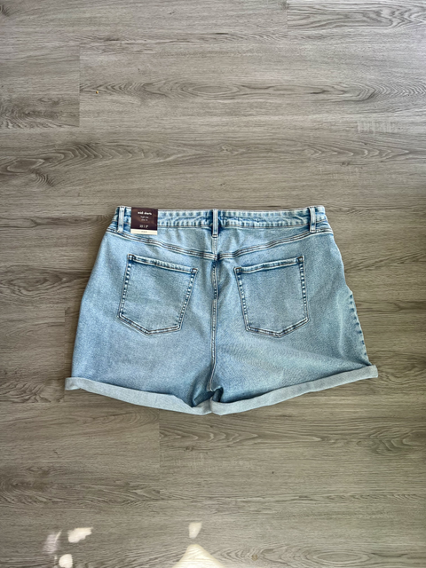 AVA & VIV Size 22 Bottoms