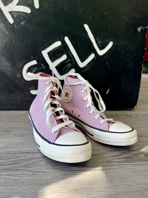 Converse Size 8 Shoes