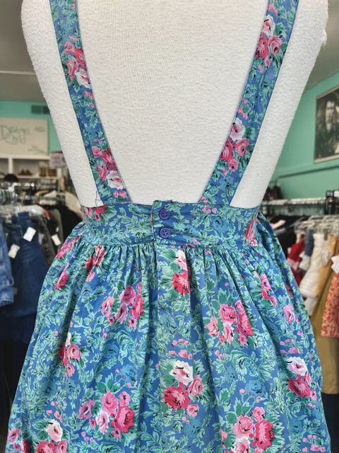 Komil Size Vinatge 12 Dresses