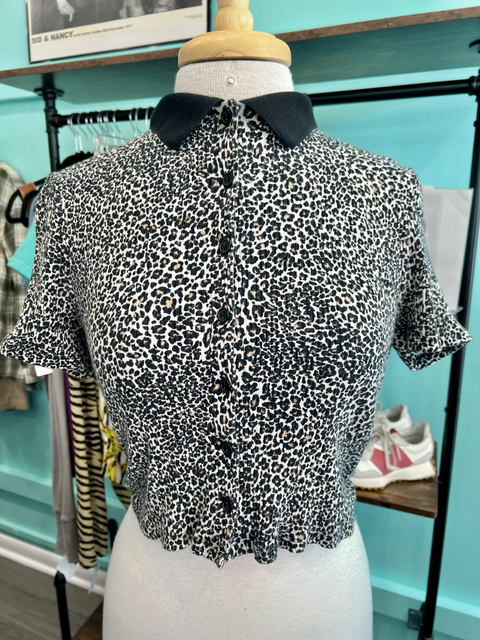 Wild Fable Size M Tops