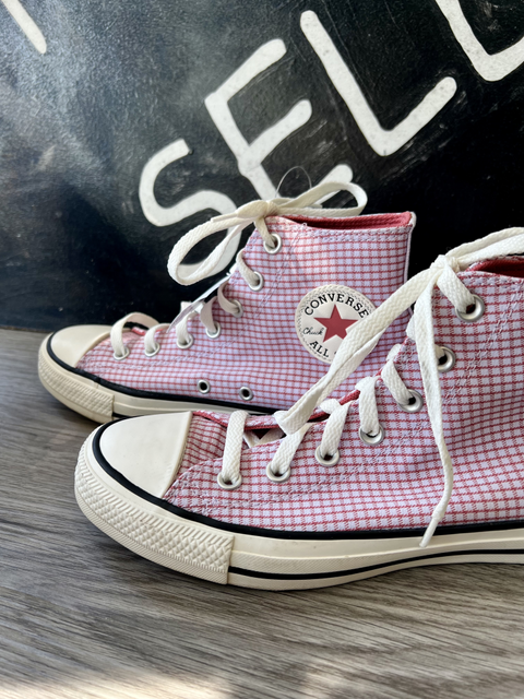 Converse Size 8 Shoes
