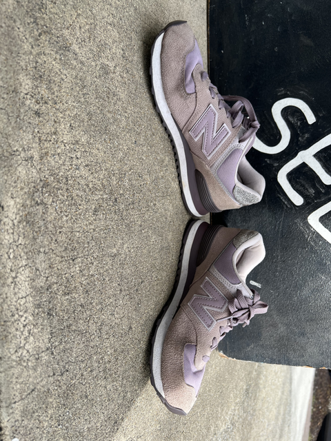 New Balance Size 7.5 Shoes