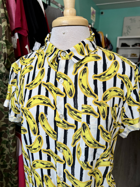 Wildfang Size S Tops