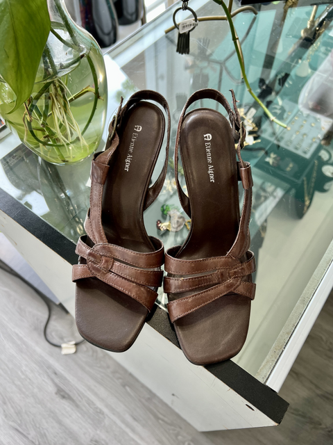 Etienne Aigner Size 8 Shoes