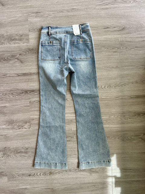 a loves a Size 30/10 Bottoms