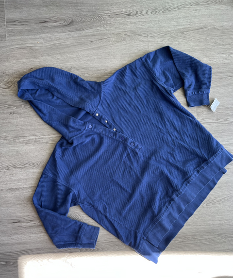 as revival Size L Sweaters