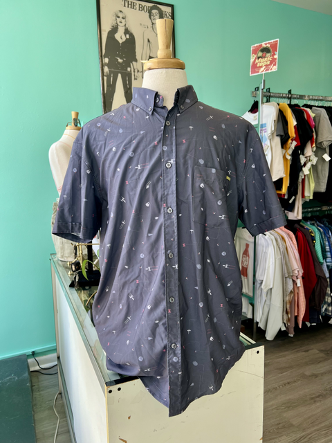 RESVLTS  Size XL Tops