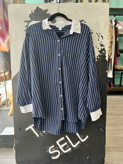 Old Navy  Size L Tops