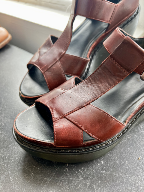 Dr. Martens  Size 8 Shoes