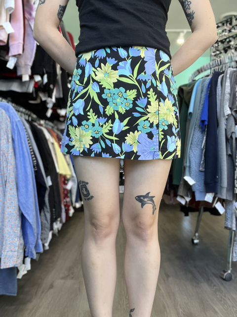 Wrapper  Size y2k 9 Bottoms