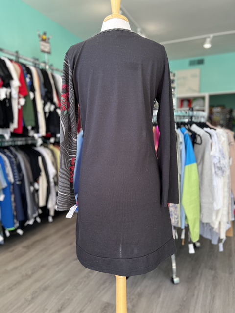 Rising International  Size XL Dresses