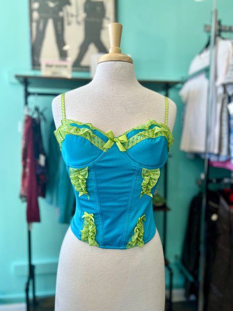 Victoria's Secret  Size 36C Tops