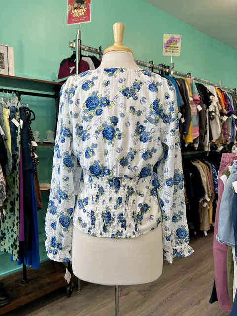 Mod Cloth  Size L Tops