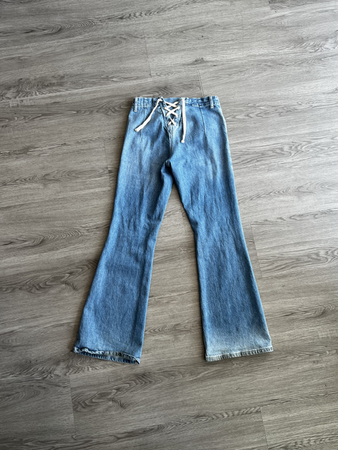 BDG  Size 28 Bottoms