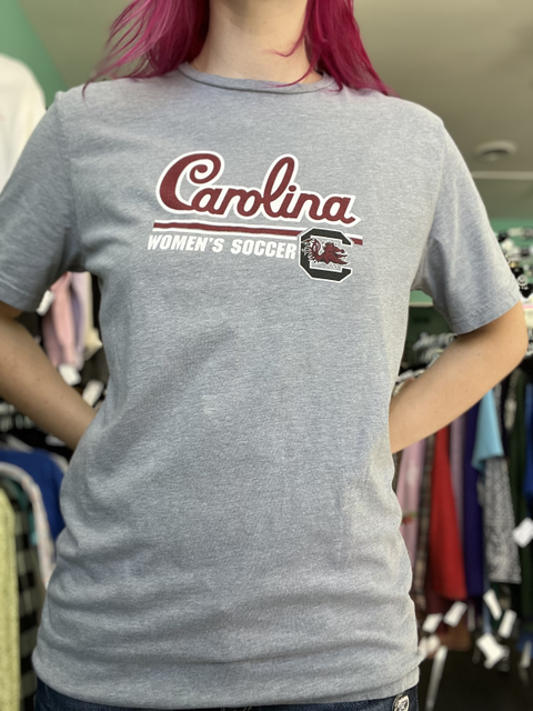 Under Armour  Size M Tops