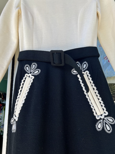 Tricoville  Size 6 Dresses