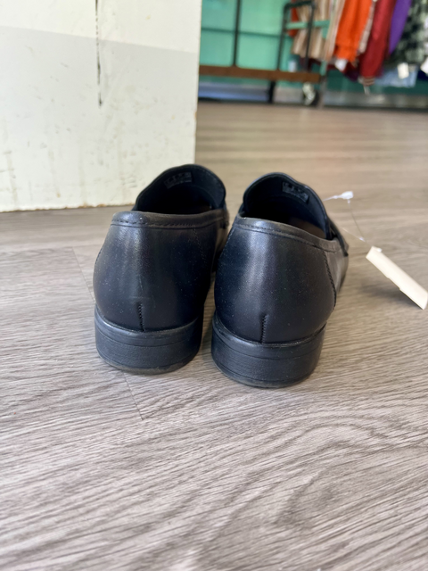 Clark's  Size 8 Shoes