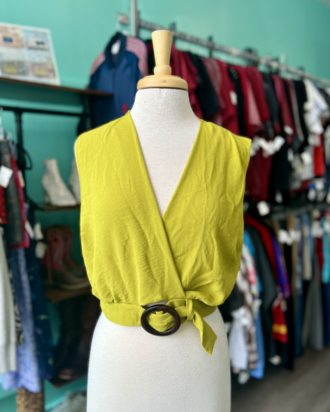 Tullea  Size XL Tops