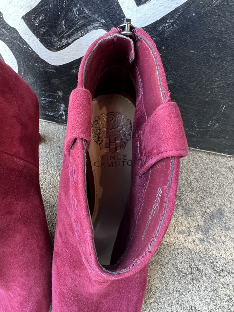 Vince Camuto  Size 8 Shoes