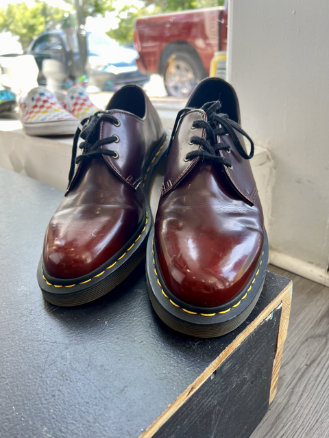 Dr. Martens  Size W9/M7 Shoes