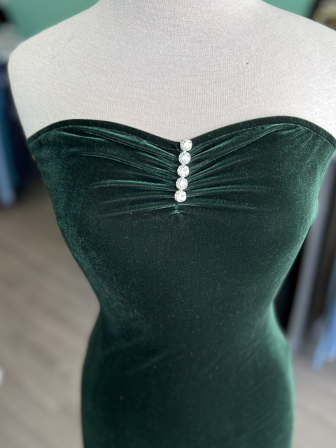 Frederick's  Size V L Dresses