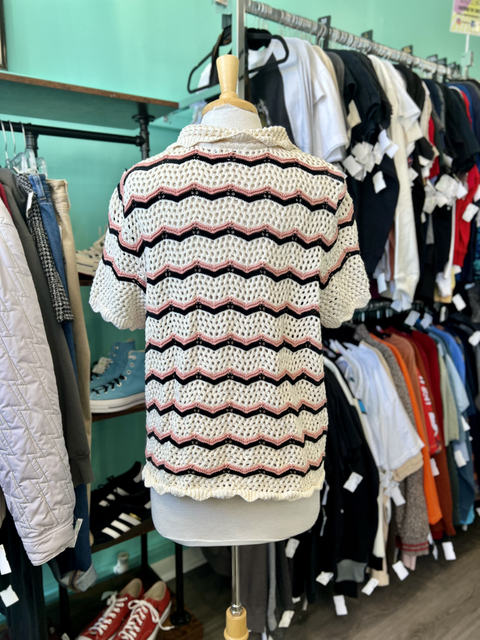 DR2  Size 1X Tops