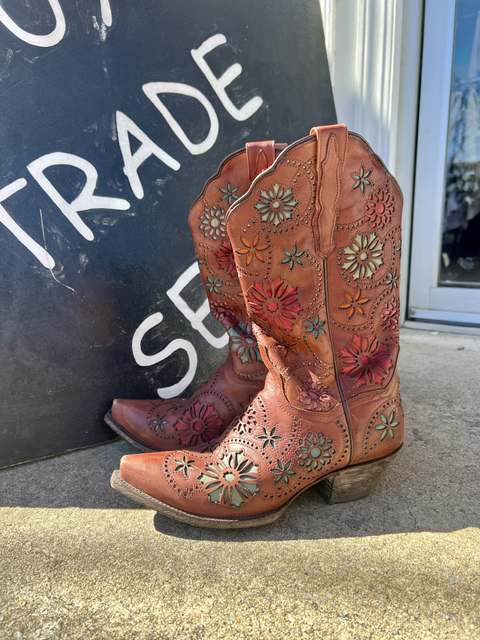 Dan Post  Size 8 Shoes