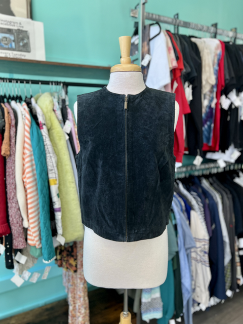 Stonebridge  Size M Tops