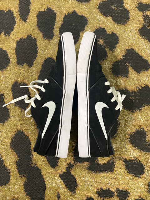 Nike  Size 9M/10.5W Shoes