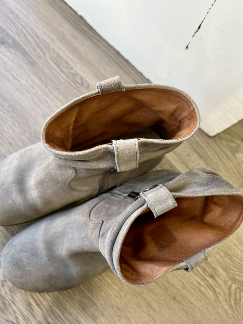 Birkenstock  Size 6 Shoes