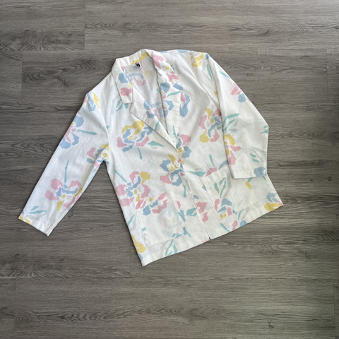 Take 1  Size ML Tops