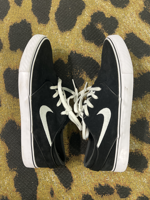 Nike  Size 9M/10.5W Shoes