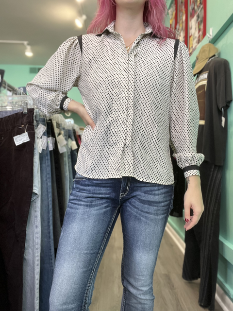 Notations  Size V10 Tops