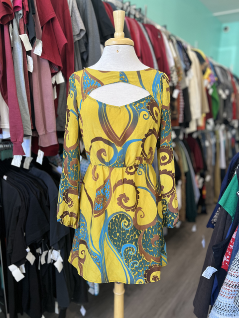 glam  Size M Dresses