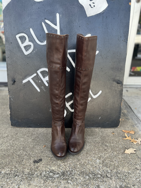 Vince Camuto  Size 5.5 Shoes