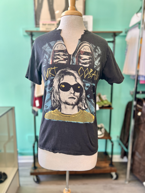 Kurt Cobain  Size S Top