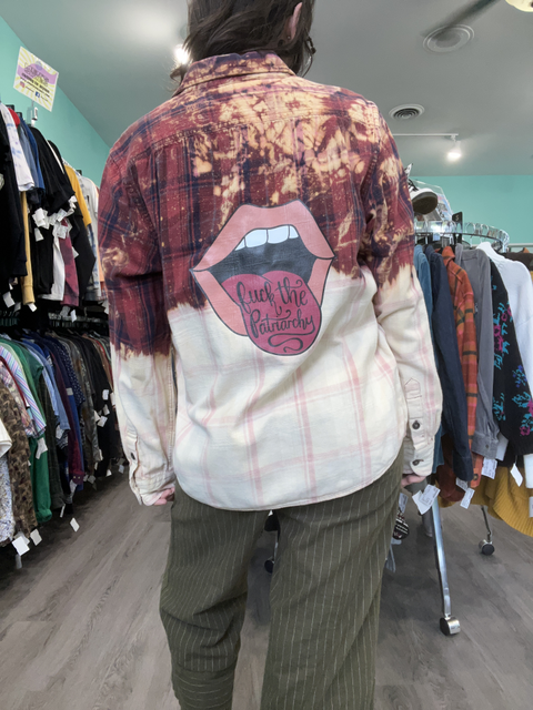 No Brand  Size L Tees