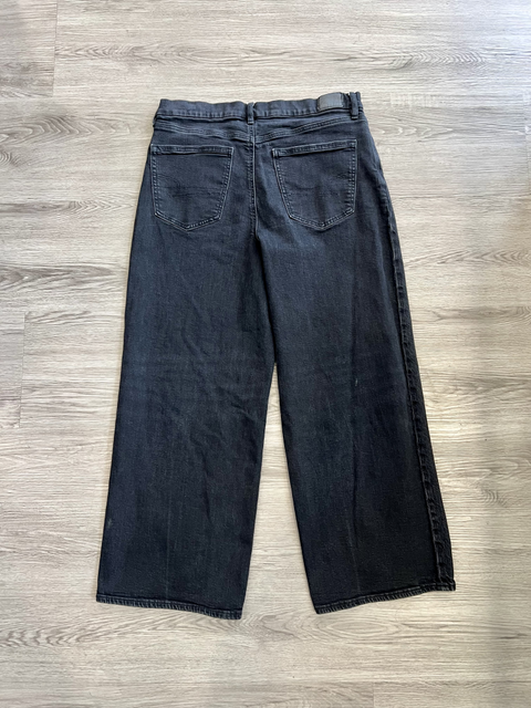 American Eagle  Size 12 Bottoms