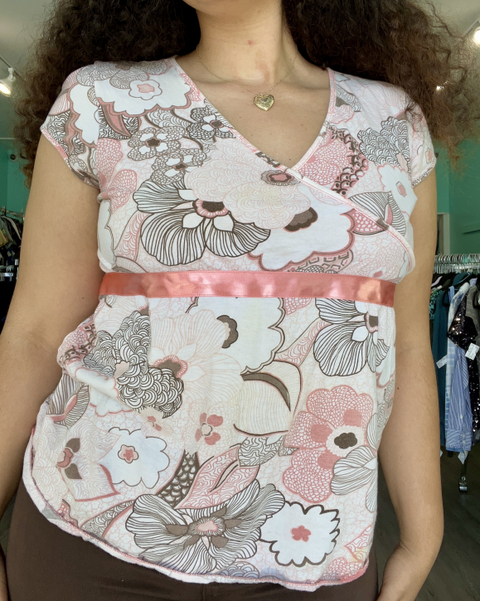 Old Navy  Size L Tops