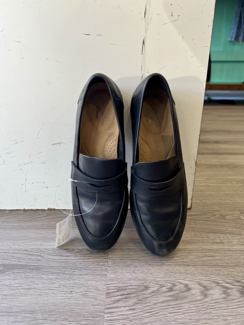 Clark's  Size 8 Shoes